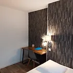 Hotel Le Royalty 2*