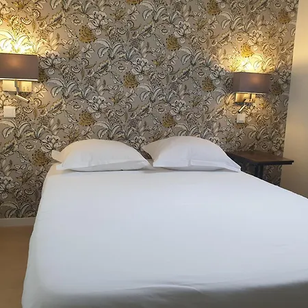 Le Royalty 2* Angers