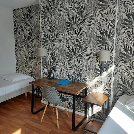 Hotell Le Royalty Angers