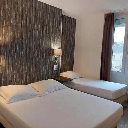 Le Royalty 2* Angers