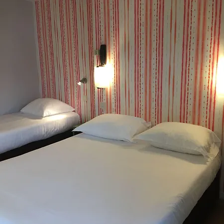 Le Royalty 2* Angers