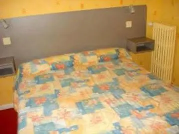 Le Royalty Hotell 2*